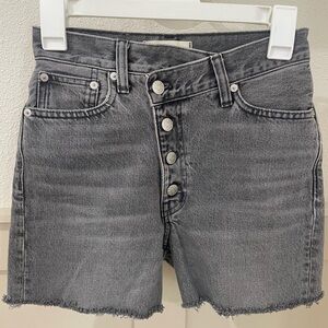 Madewell 90’s Straight Gray Denim High-Waisted Shorts Asymmetric Criss Cross Zip